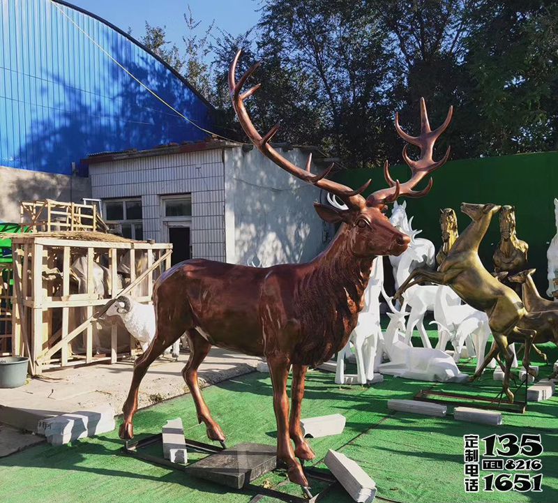 公園景區玻璃鋼仿銅戶外大型梅花鹿雕塑 公園景區玻璃鋼仿銅戶外大型梅花鹿雕塑